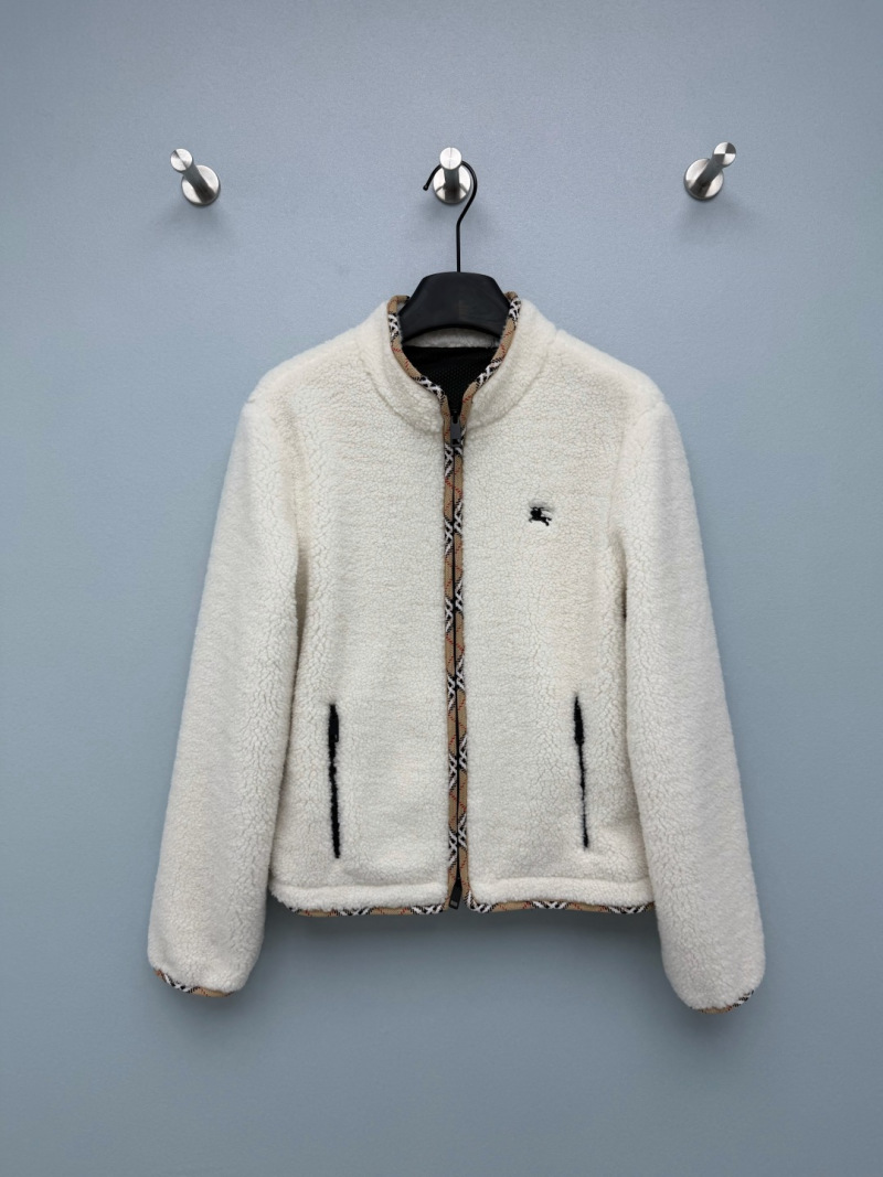 Куртка Burberry из искусственного ламбрового меха