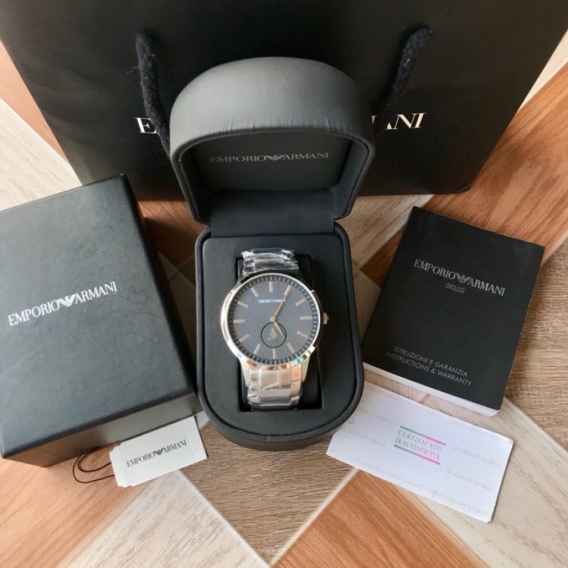 Часы Armani