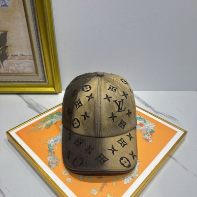 Кепка с принтом Louis Vuitton