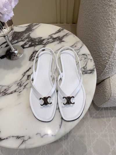 Шлёпанцы Celine