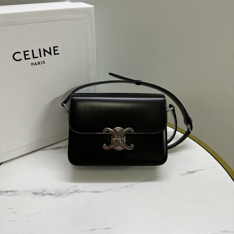 Сумка Celine Triomphe Mini черная