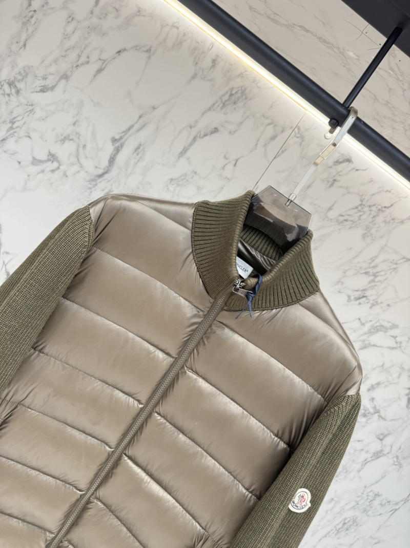 Пуховик Moncler
