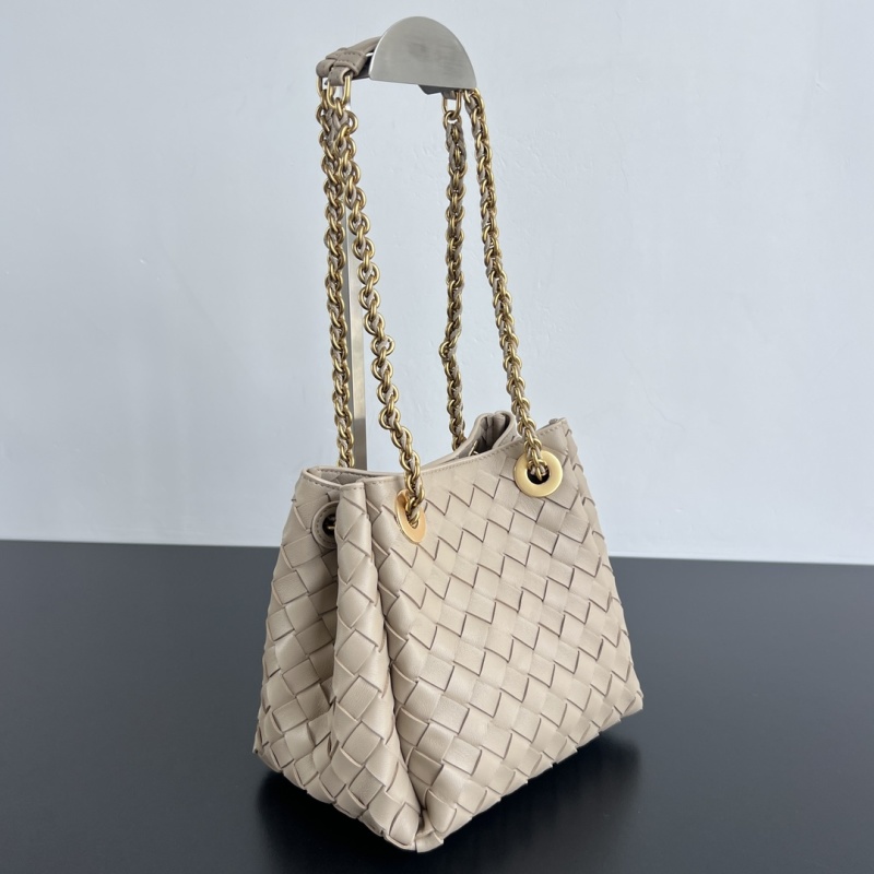 Сумка Bottega Veneta с плетеным дизайном