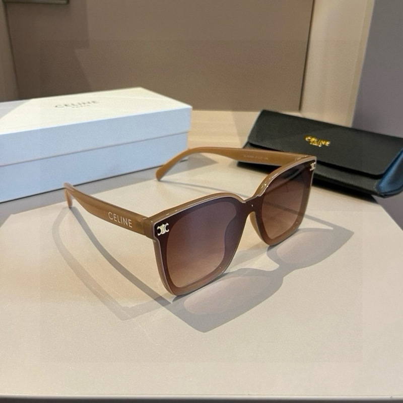 Солнечные очки Celine