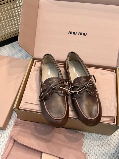 Лоферы женские Miu Miu коричневые из натуральной кожи