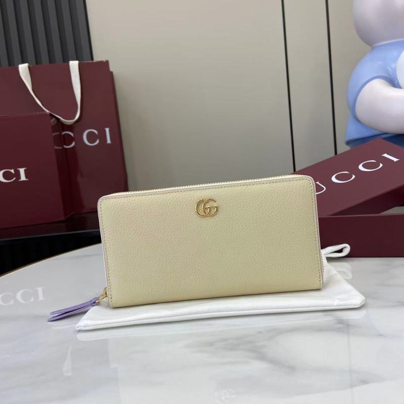 Портмоне Gucci кремовое с логотипом GG