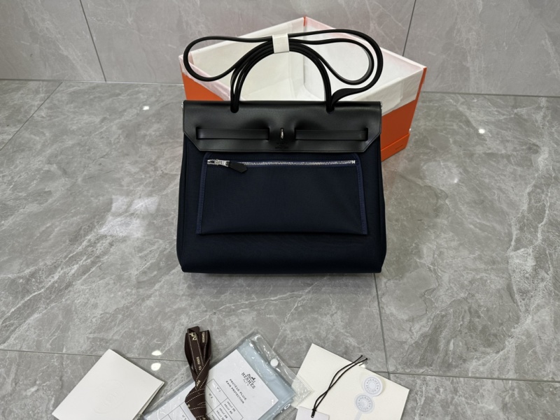 Сумка Herbag 31см, двухцветная, с кожаными деталями Hermès