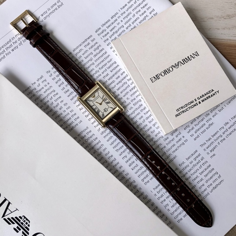 Часы Armani