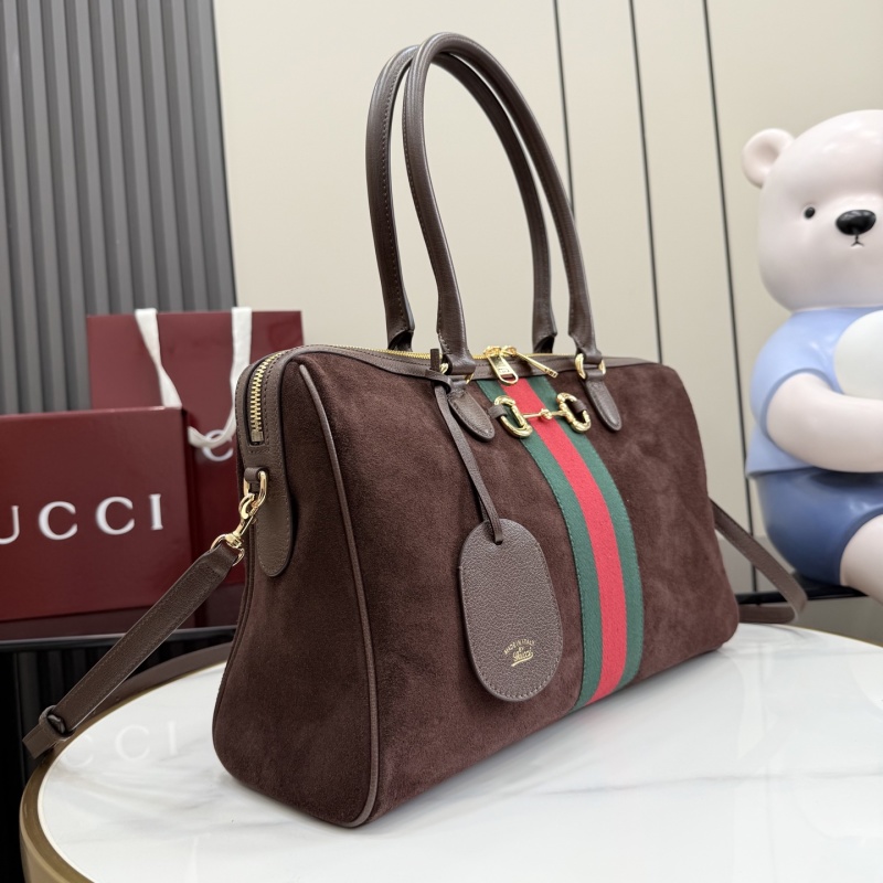 Сумка Gucci из замши с полосой