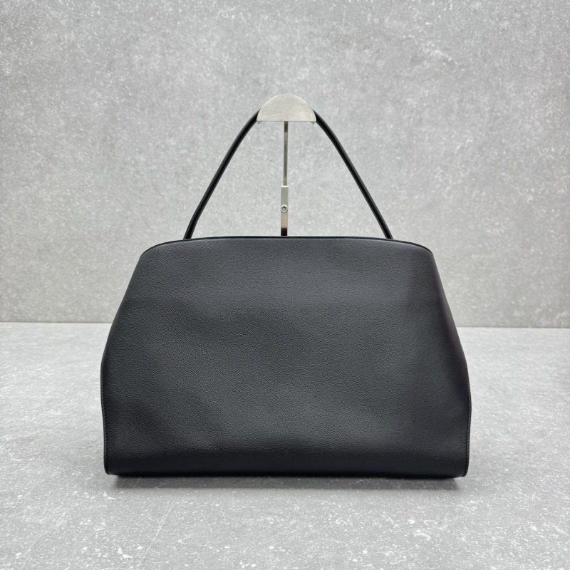 Сумка Salvatore Ferragamo Hug