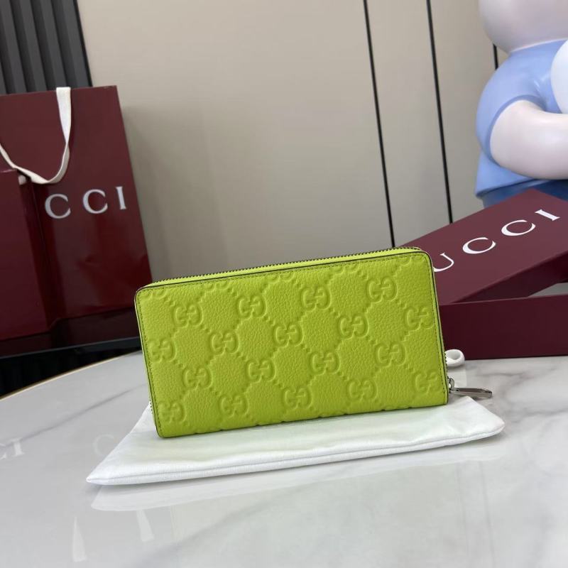 Портмоне Gucci с монограммой лимонный цвет