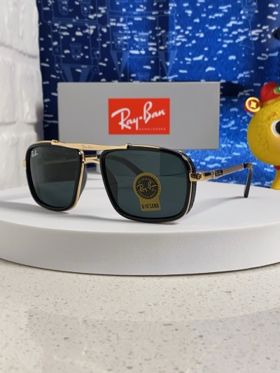 Ray-Ban РБ4413 Солнцезащитные очки квадратной формы