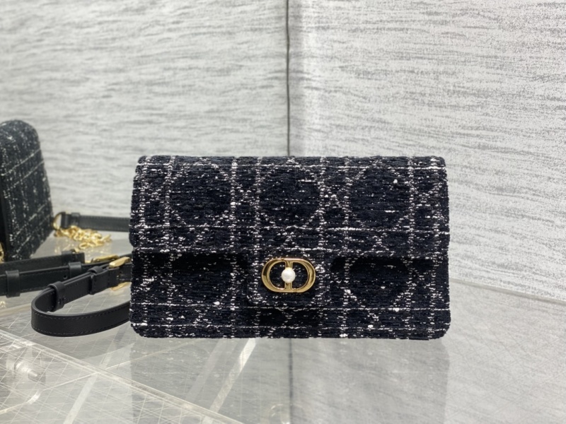 Сумка Dior из твида