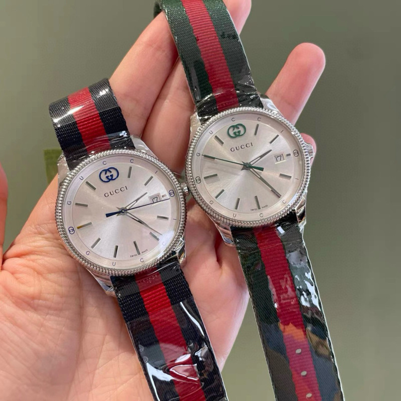 Часы Gucci