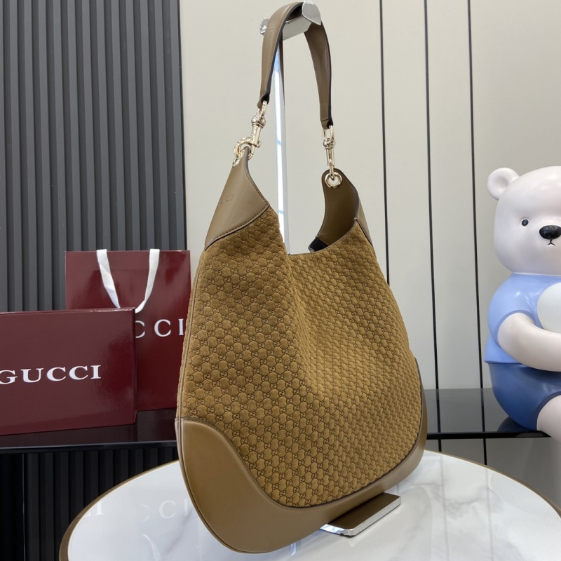 Сумка Gucci с монограммой