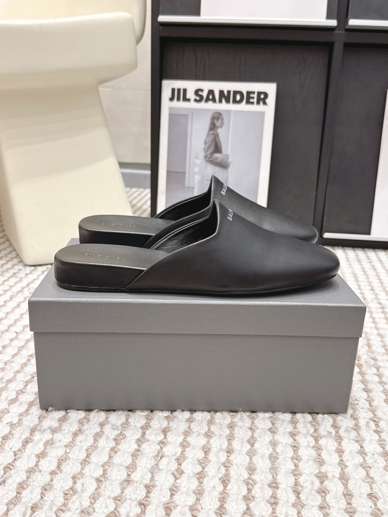 Мюли Balenciaga с квадратным носом