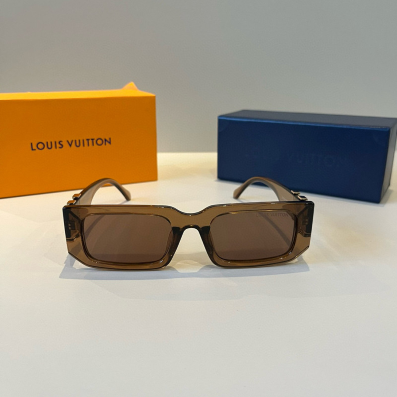 Солнечные очки Louis Vuitton Модель 2315