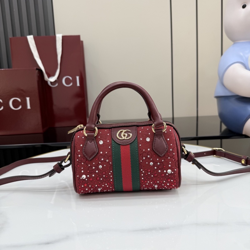 Мини-сумка Gucci с кристаллами и ремешком