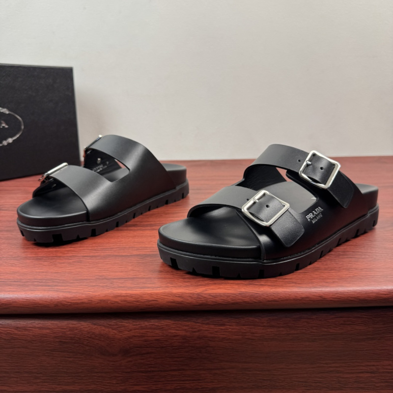 Мужские шлёпанцы Prada Milano