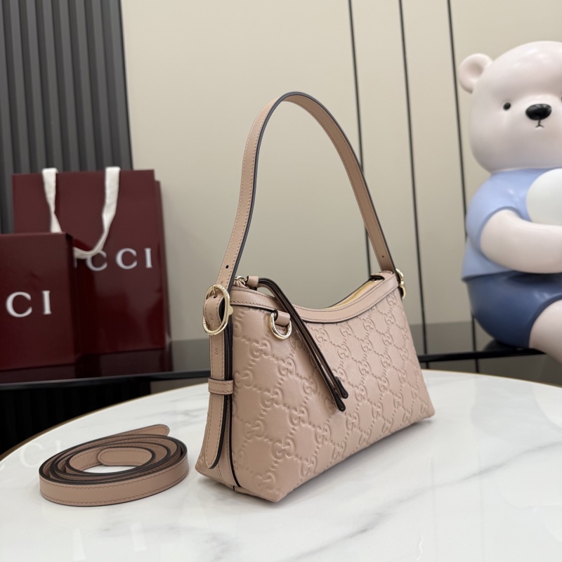 Сумка Gucci бежевая с монограммой