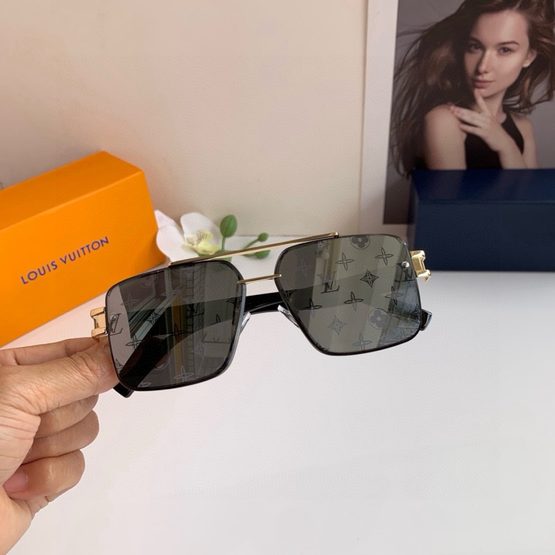 Солнцезащитные очки Louis Vuitton в металлической оправе с монограммой