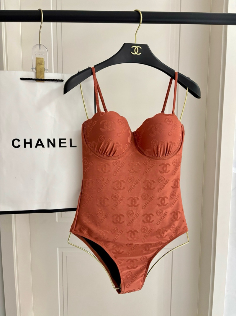 Купальник цельнокройный женский спортивный Chanel