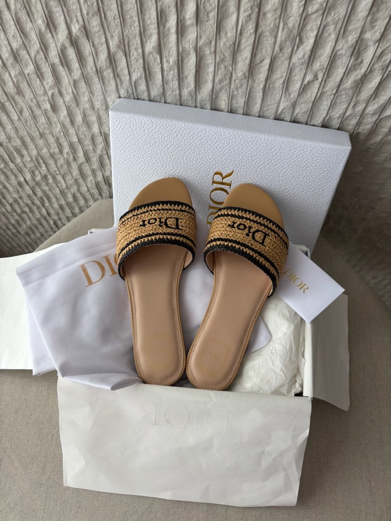 Сандалии Dior плетеные бежево-черные