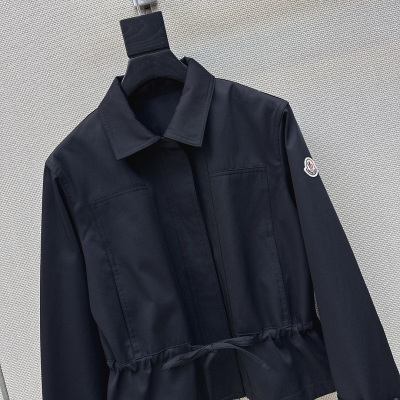 Женский короткий плащ Moncler