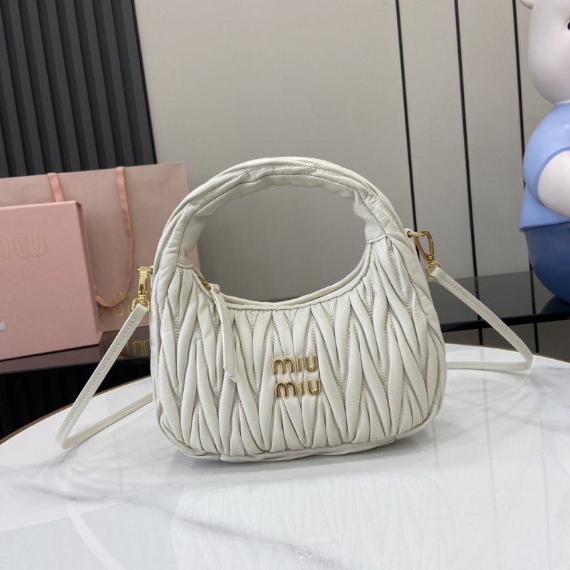 Сумка Miu Miu с плетеным декором