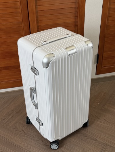 Чемодан Rimowa Hybrid серия, поликарбонат с алюминиевой рамкой