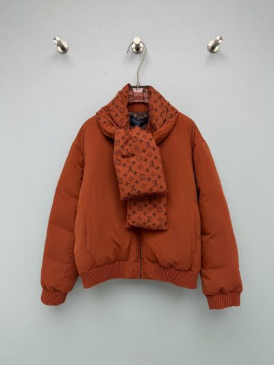 Пуховик Louis Vuitton