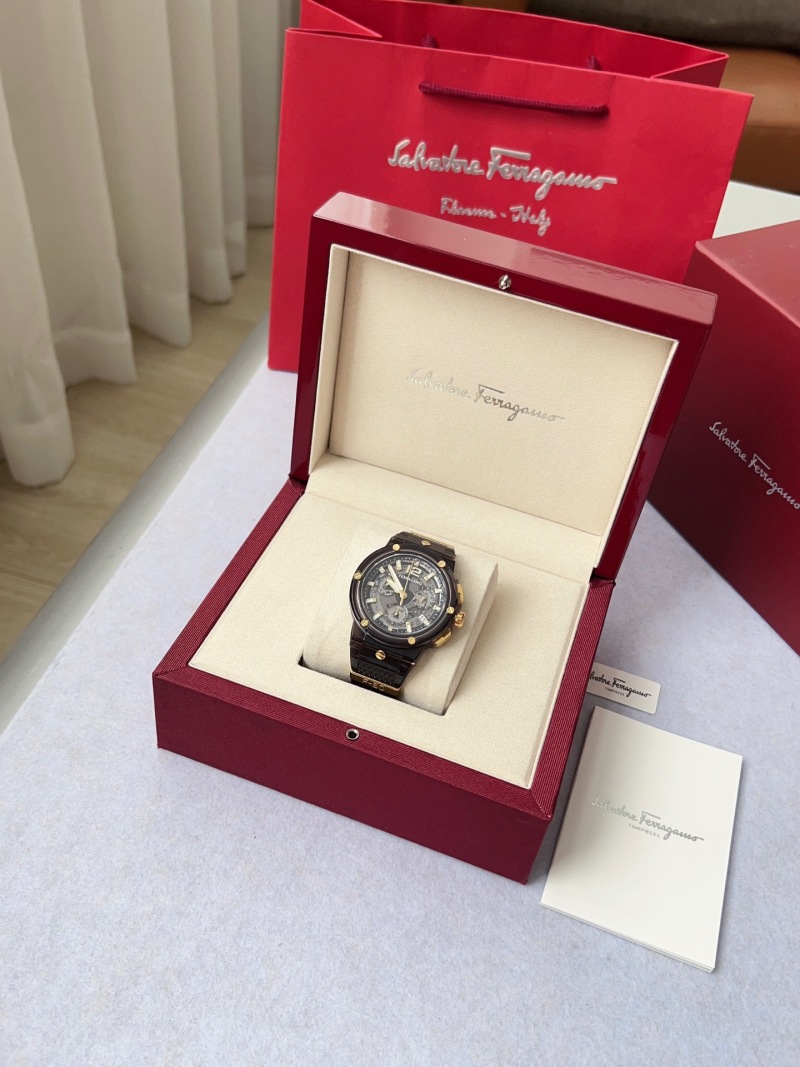 Часы Ferragamo