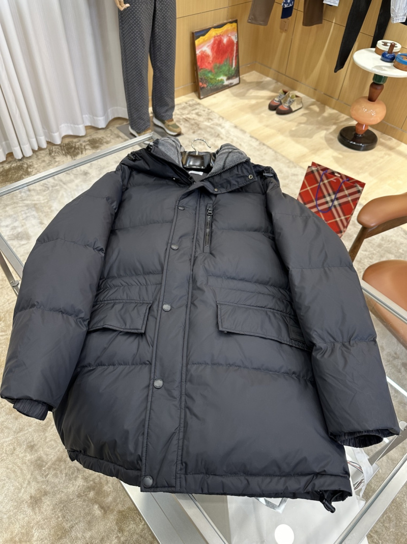 Пуховик Burberry