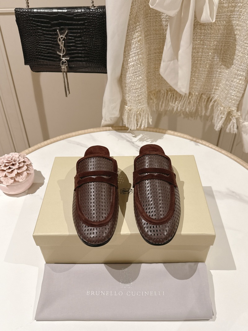 Женские лоферы Brunello Cucinelli с перфорацией