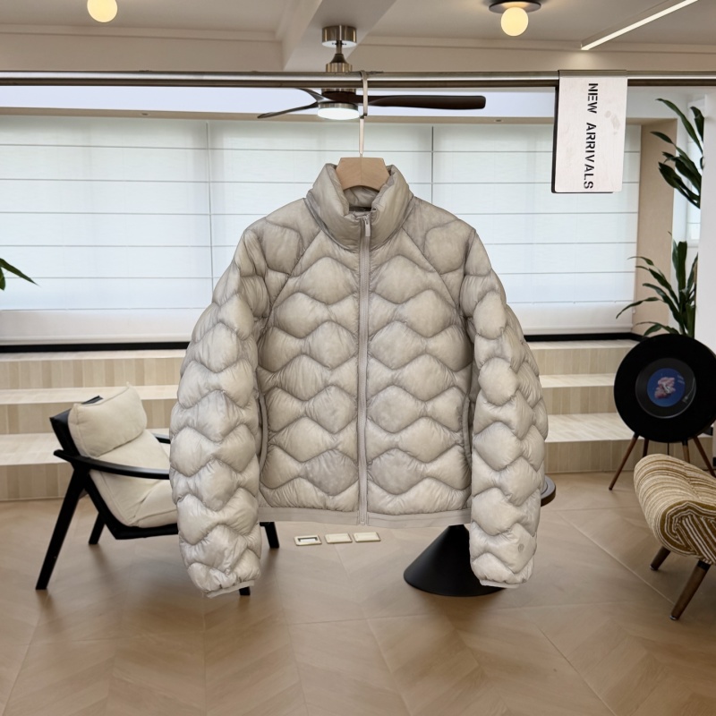 Пуховик Lululemon