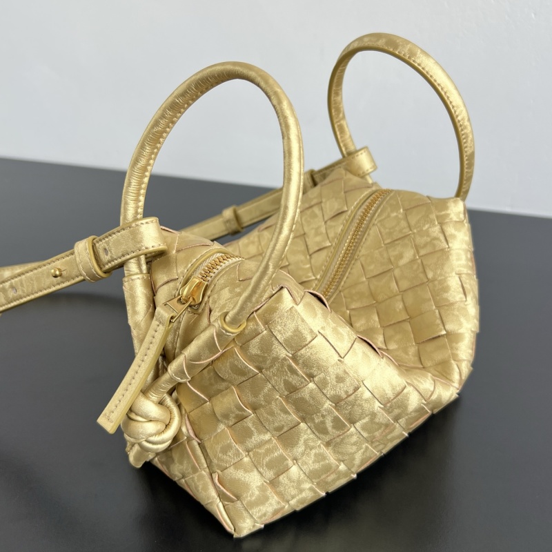 Сумка с плетеным дизайном Bottega Veneta