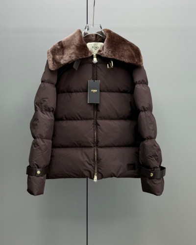 Пуховик Fendi