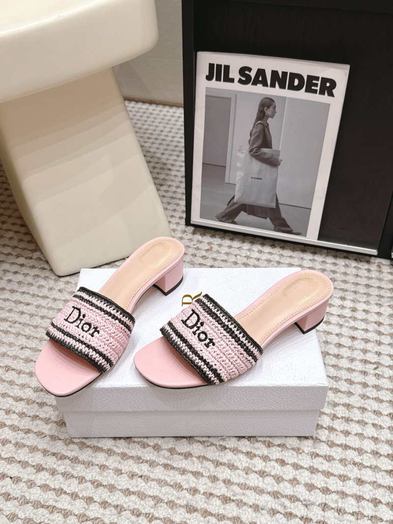 Женские шлепанцы Dior из рафии и кожи
