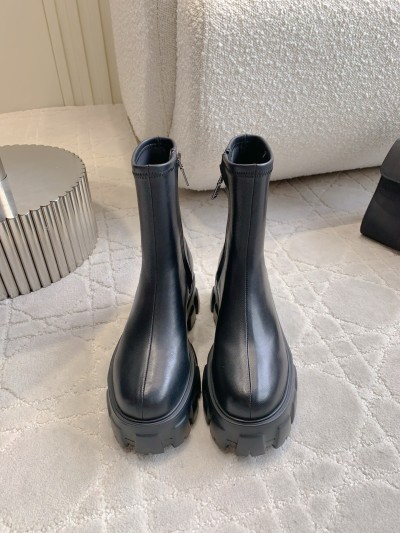 Ботинки Prada