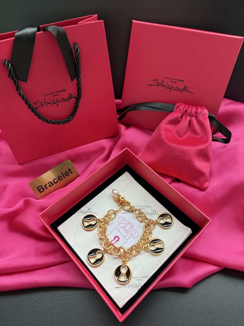 Браслет с подвесками Schiaparelli