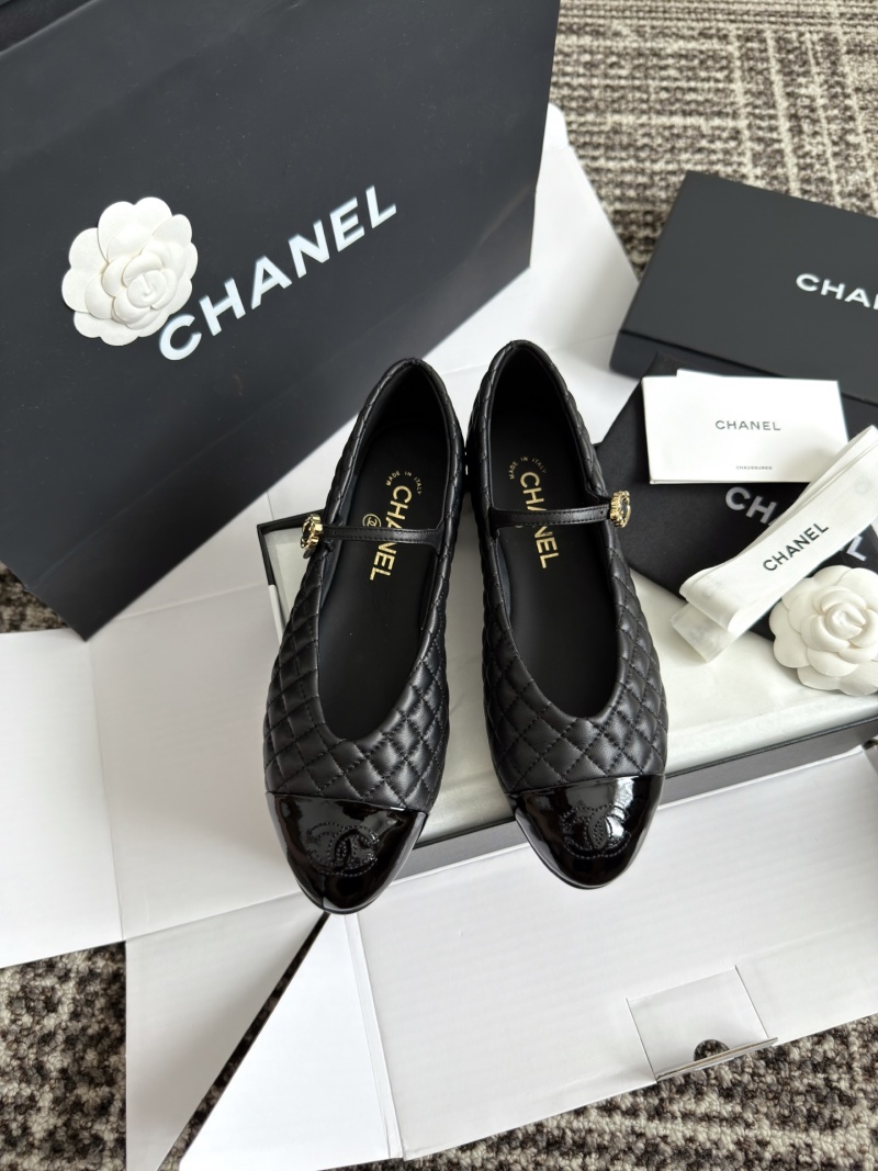 Балетки женские черные с ромбовидной прострочкой Chanel