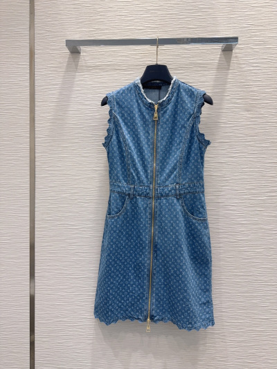 Платья Louis Vuitton