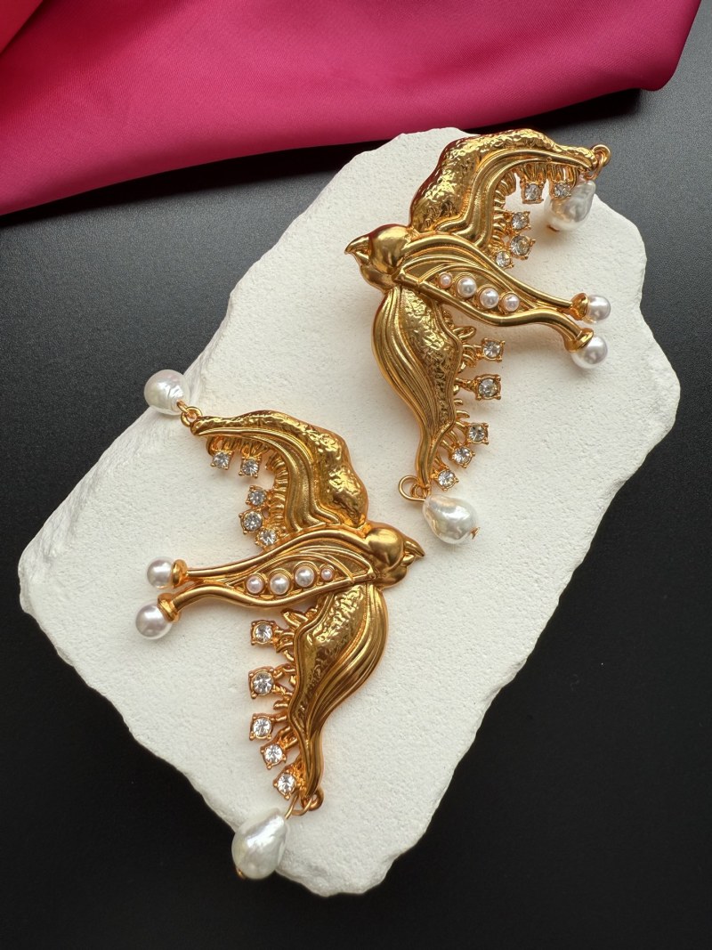 Серьги в виде птиц с жемчугом и кристаллами Schiaparelli