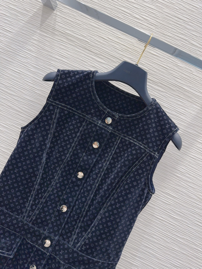 Платья Louis Vuitton