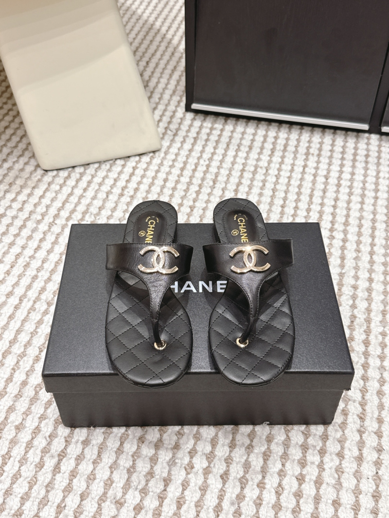 Шлёпанцы Chanel