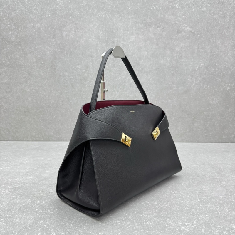 Сумка Salvatore Ferragamo Hug