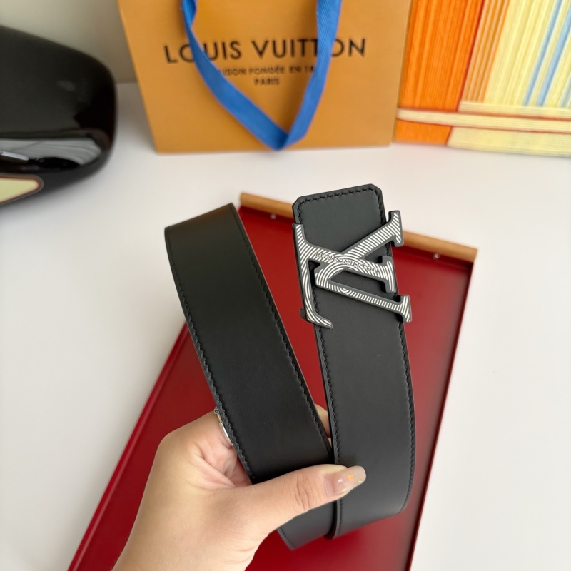Ремень с логотипом LV Louis Vuitton