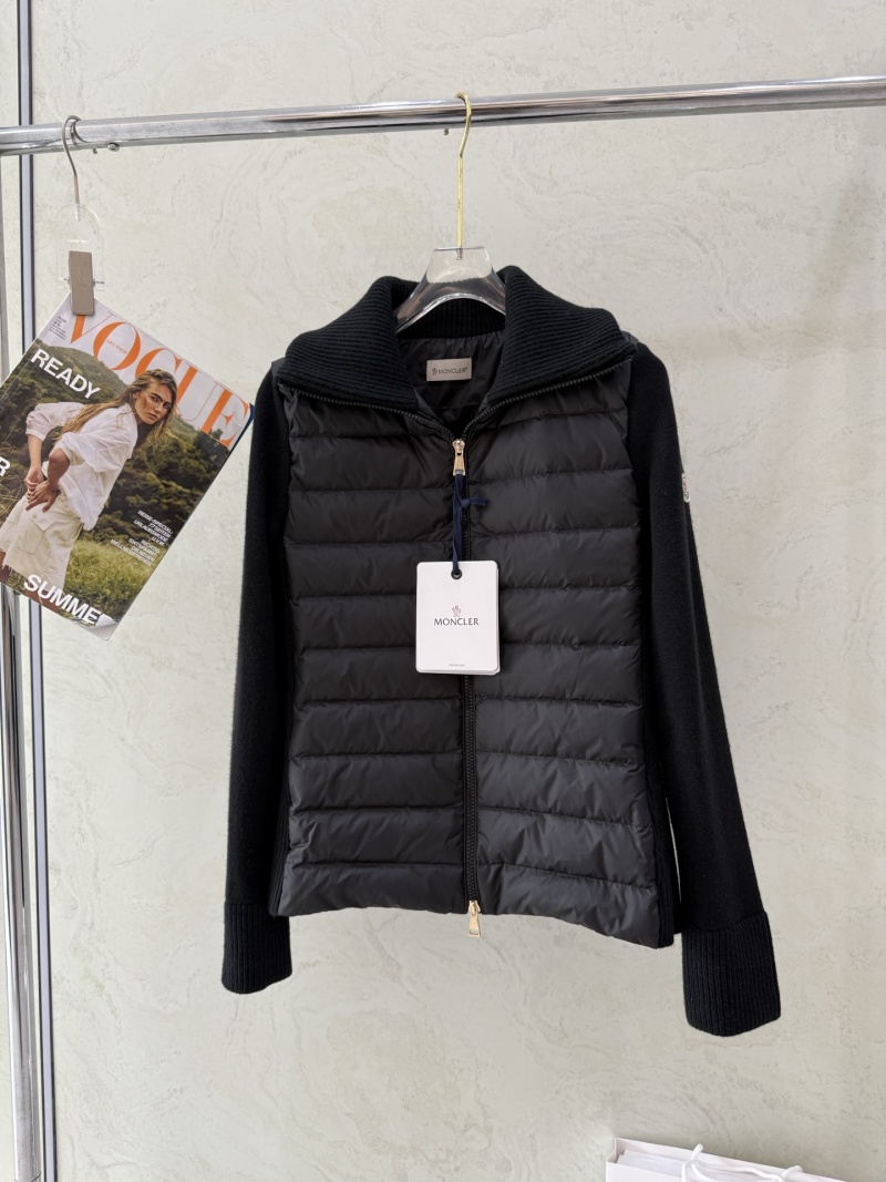 Пуховик Moncler