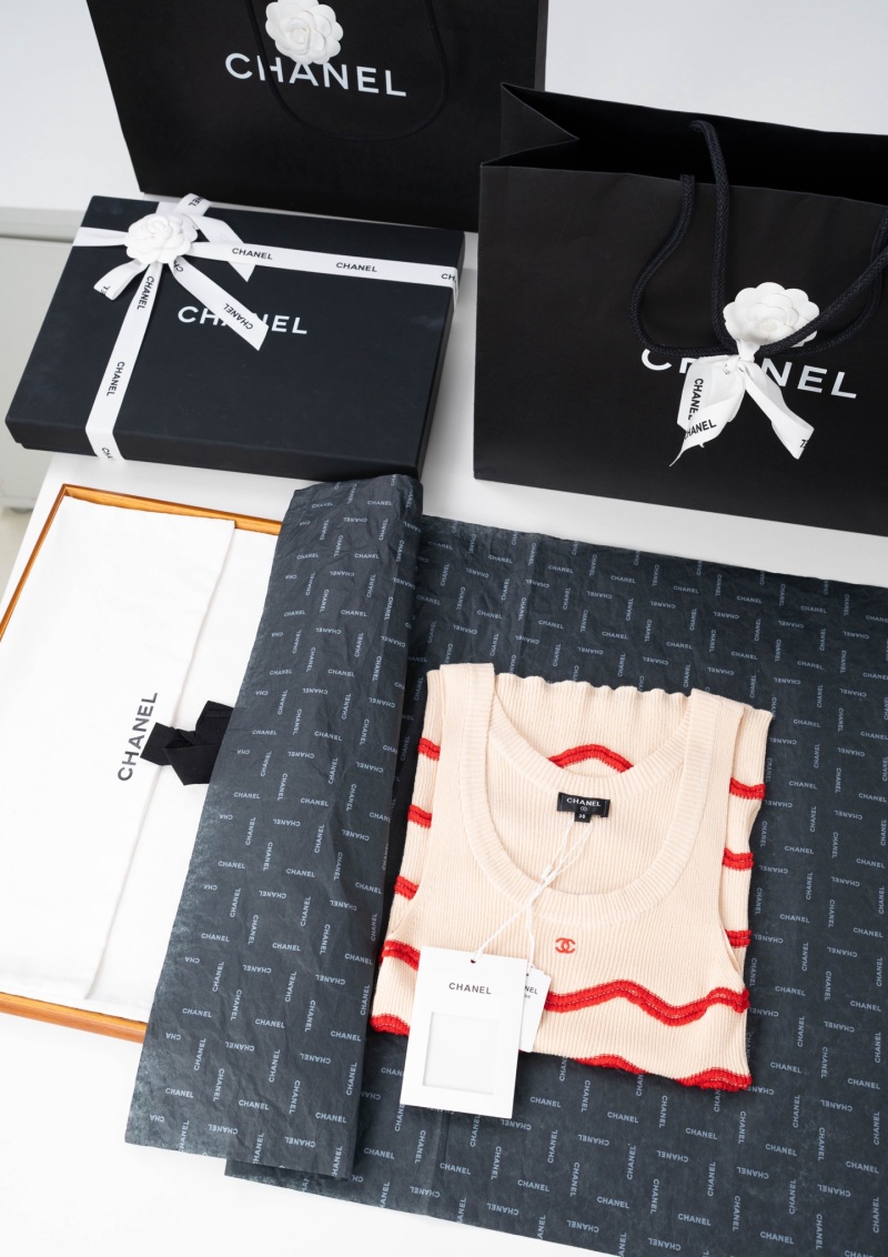 Вязаный топ Chanel бежевый с красным узором