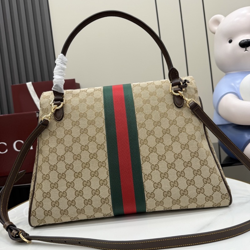 Сумка Gucci GG Canvas с ремешком